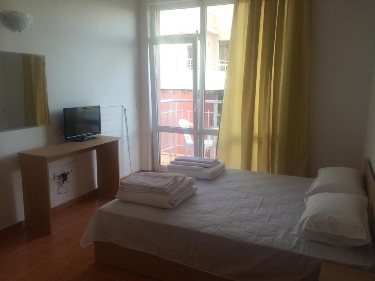 Guest Rooms Venera Primorsko Zewnętrze zdjęcie